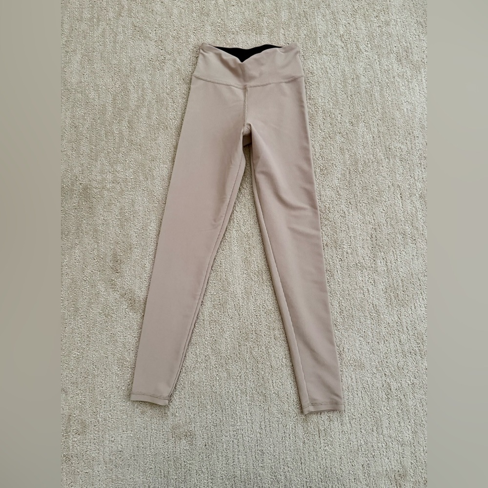 Women's Classic Tan Leggings
